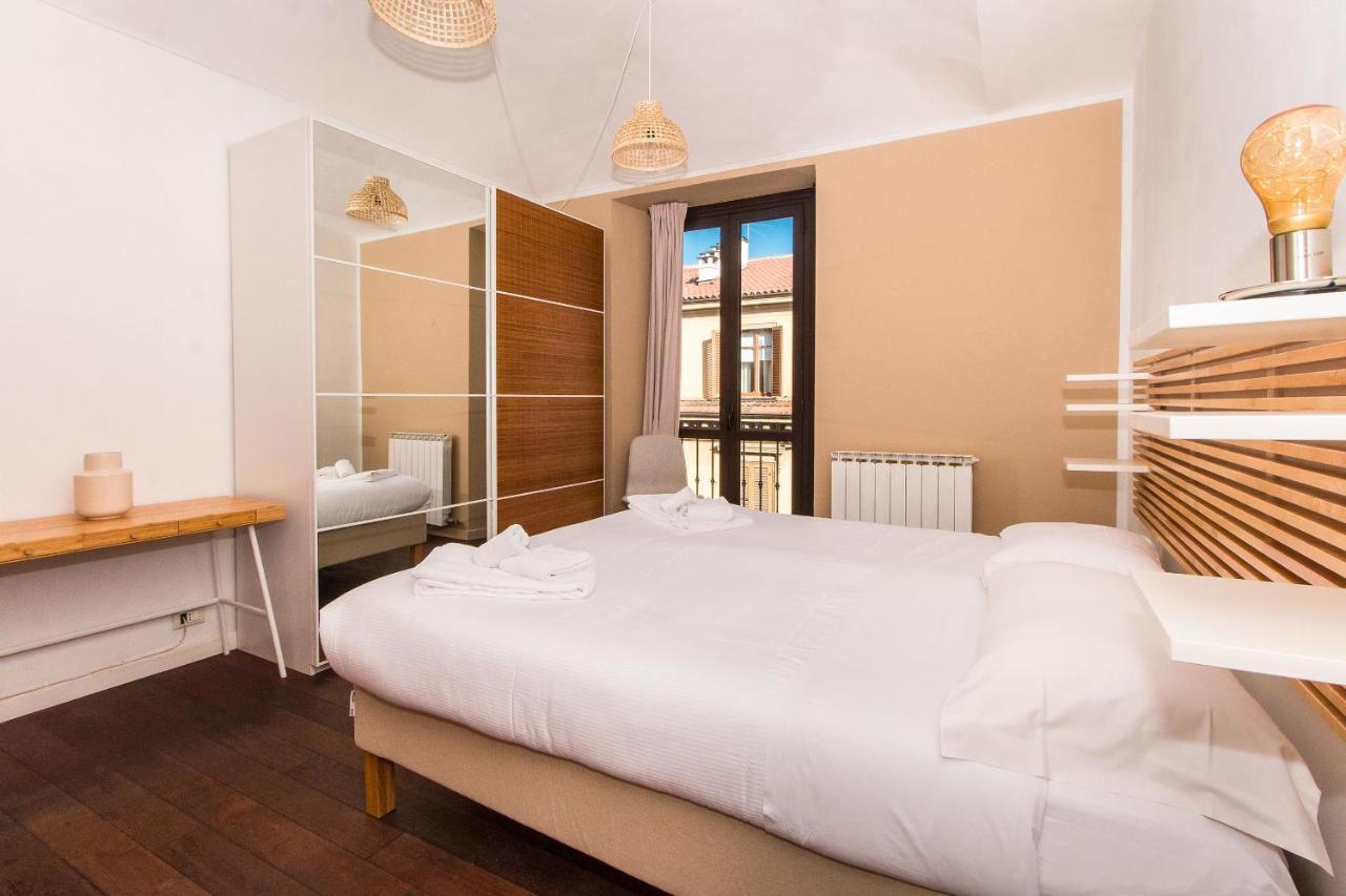 Colorful Statuto Square Design Apart Apartment Turin Bagian luar foto