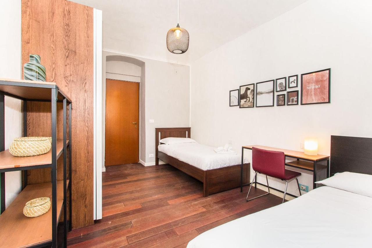 Colorful Statuto Square Design Apart Apartment Turin Bagian luar foto